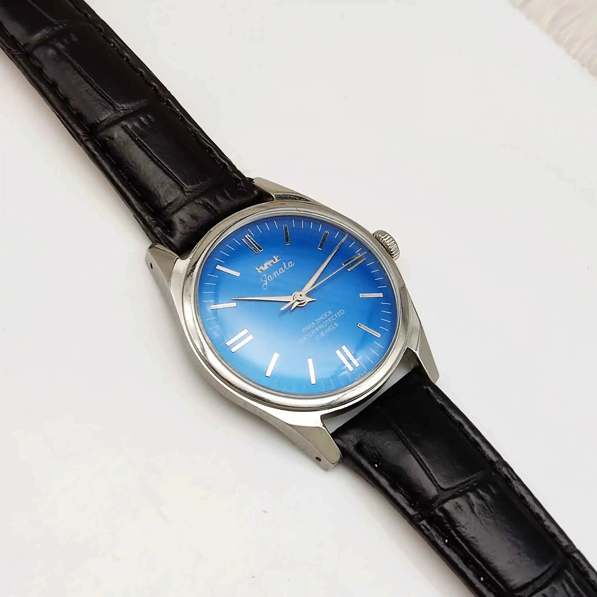 HMT Janata Blue Dail Handwinding Movement Para Shock 17 Jewels 0231