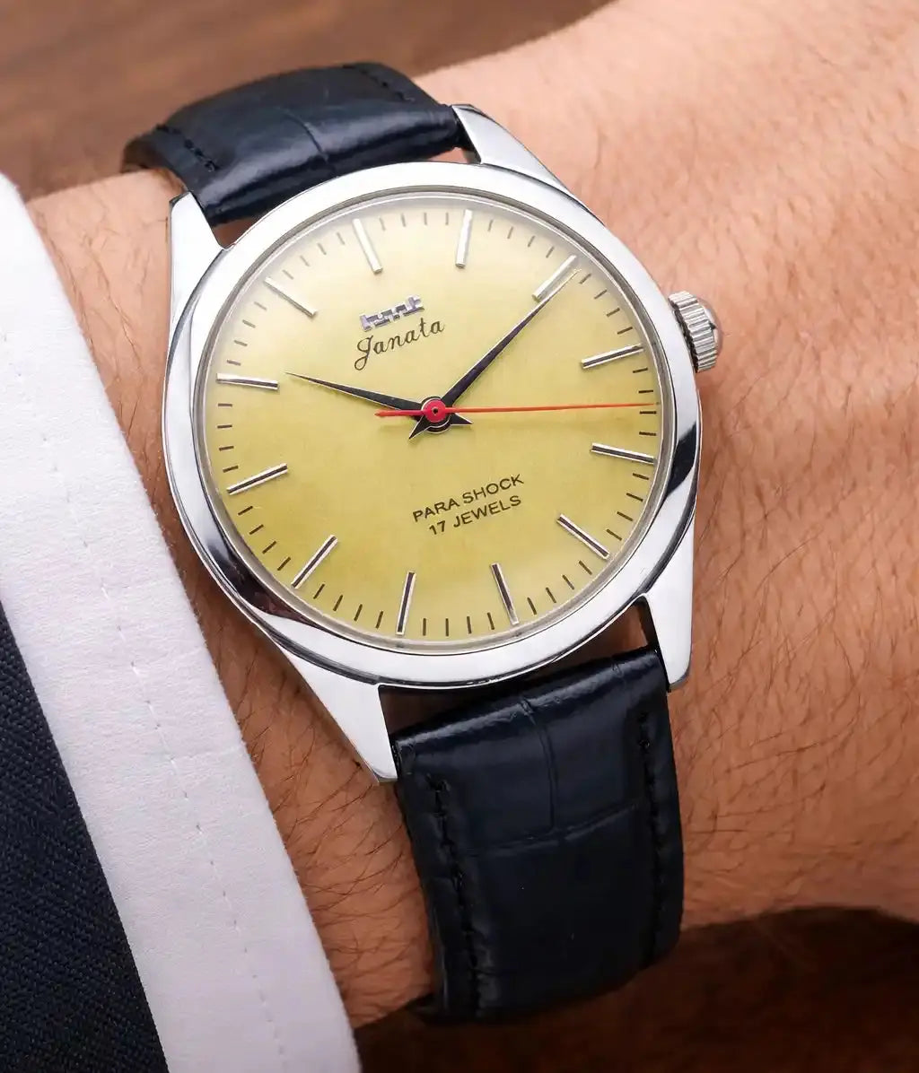 HMT Janata Cream Color Dial 17 Jewels Handwinding Men's Watch Discover-Diamonds Physical