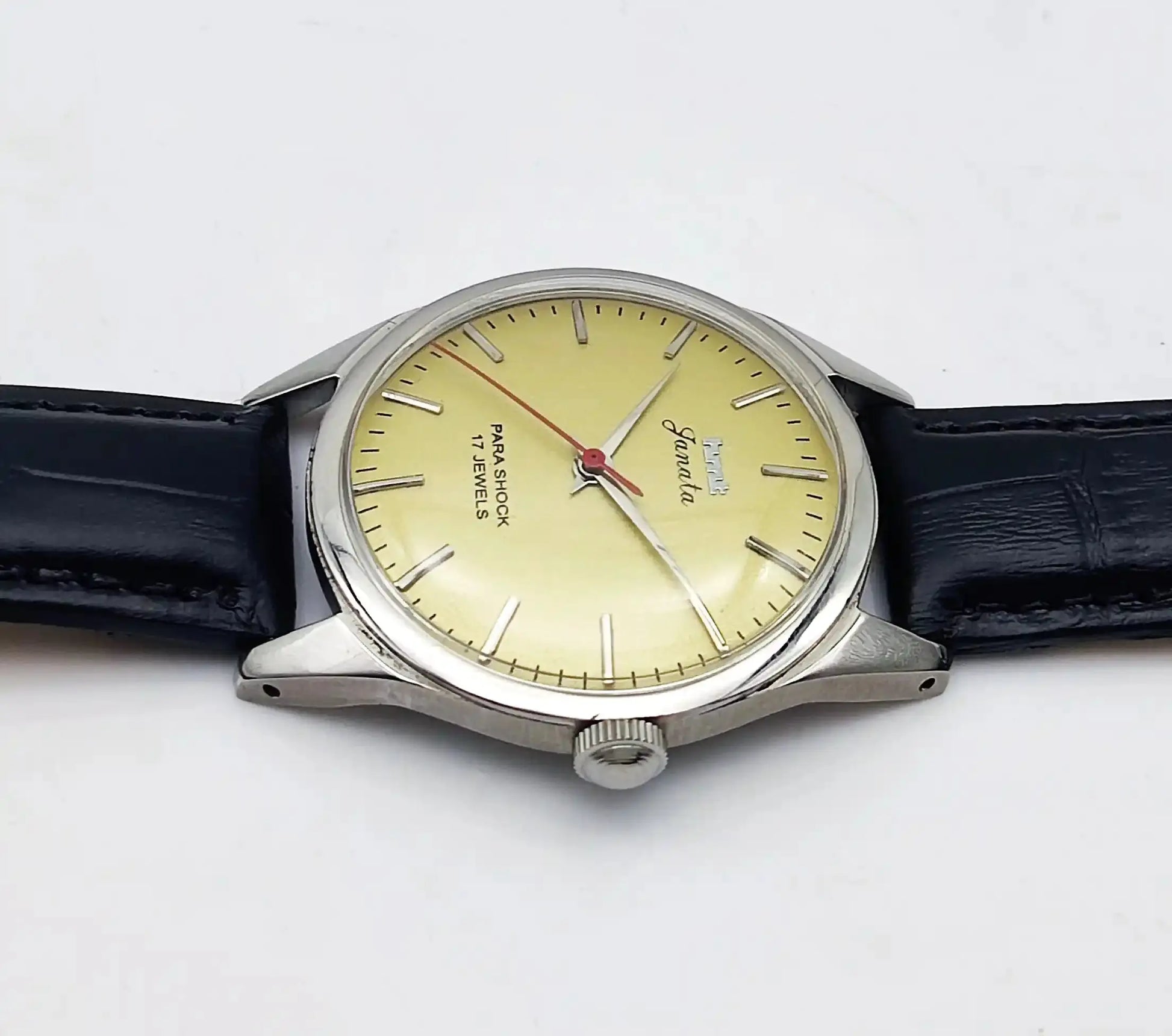 HMT Janata Cream Color Dial 17 Jewels Handwinding Men's Watch Discover-Diamonds Physical