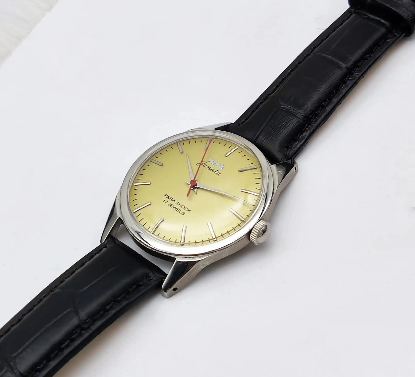 HMT Janata Cream Color Dial 17 Jewels Handwinding Men's Watch Discover-Diamonds Physical