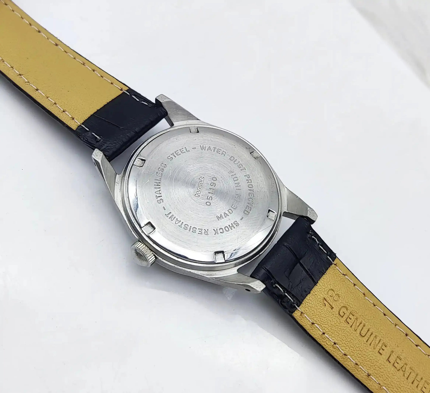 HMT Janata Cream Color Dial 17 Jewels Handwinding Men's Watch Discover-Diamonds Physical