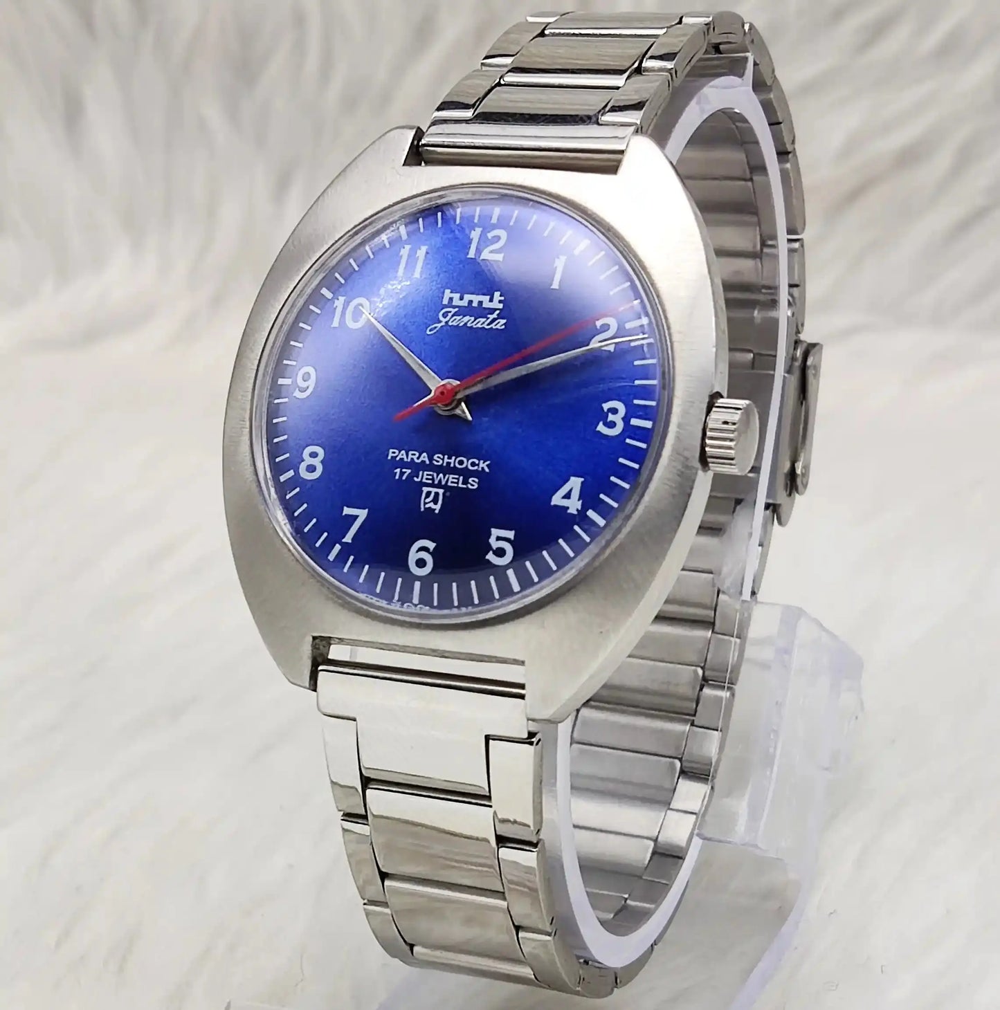 HMT Janata English Numerals 17 Jewels Blue Dial Handwinding