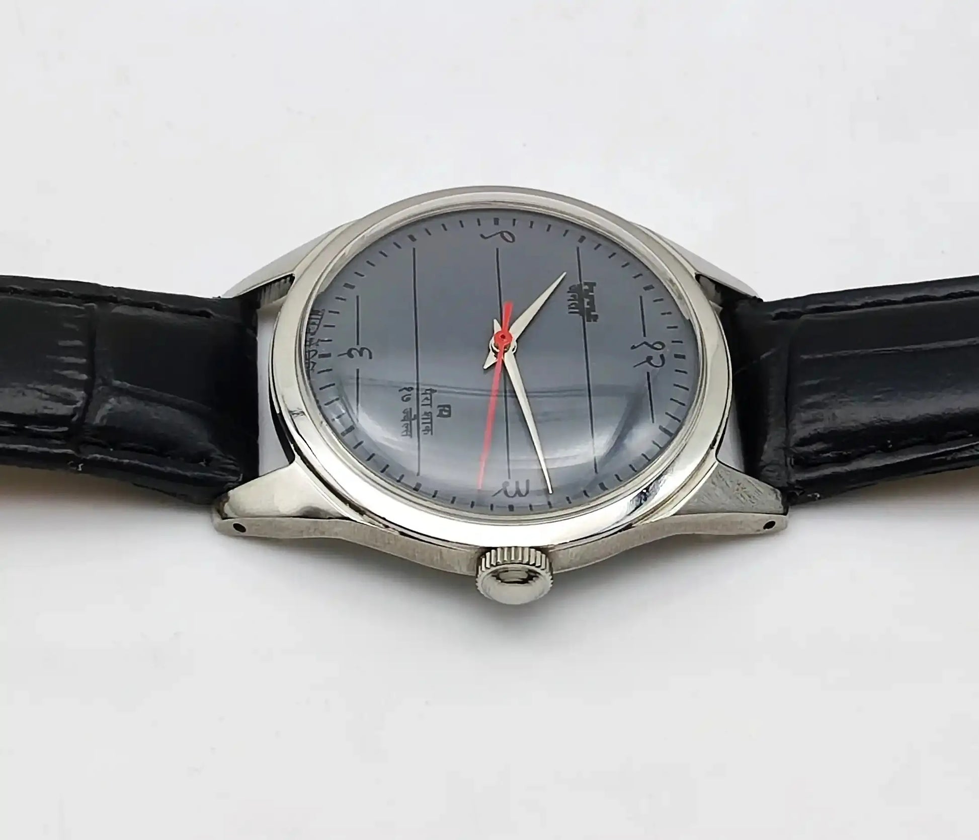 HMT Janata Gray Dial Devanagari Font 17 Jewels Handwinding Men's Watch Discover-Diamonds Physical