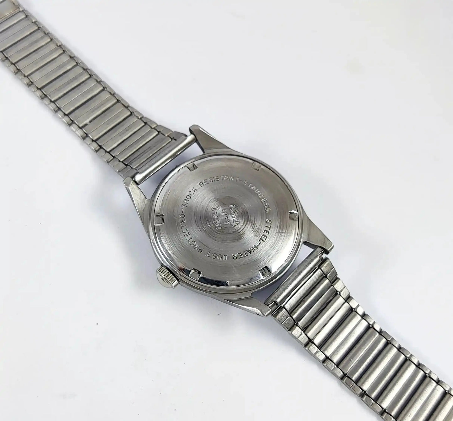 HMT Janata Para Shock 17 Jewels Arabic Dial Black Color Handwinding Discover-Diamonds Physical