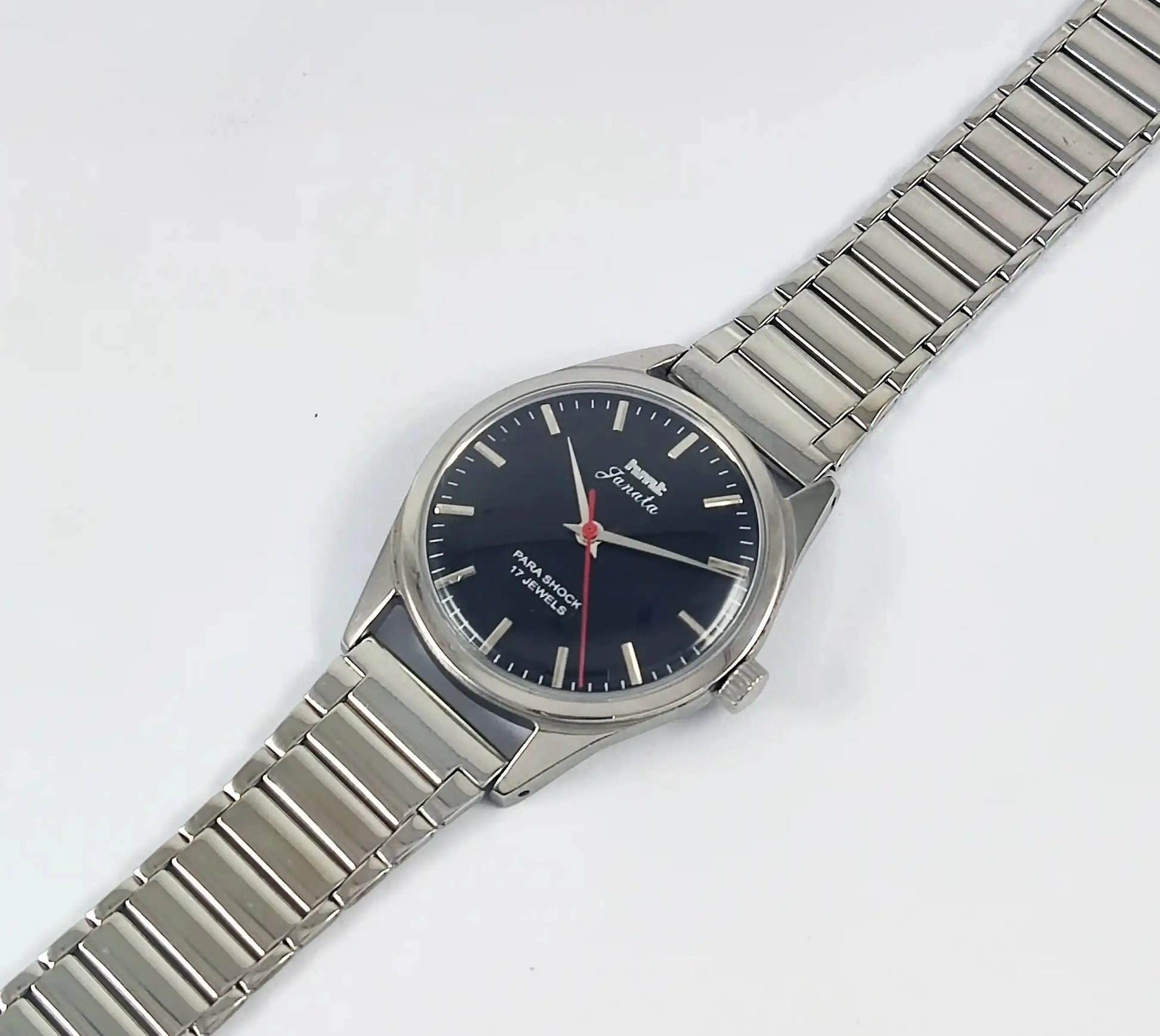 HMT Janata Para Shock 17 Jewels Black Dial Mechanical Handwinding Discover-Diamonds Physical