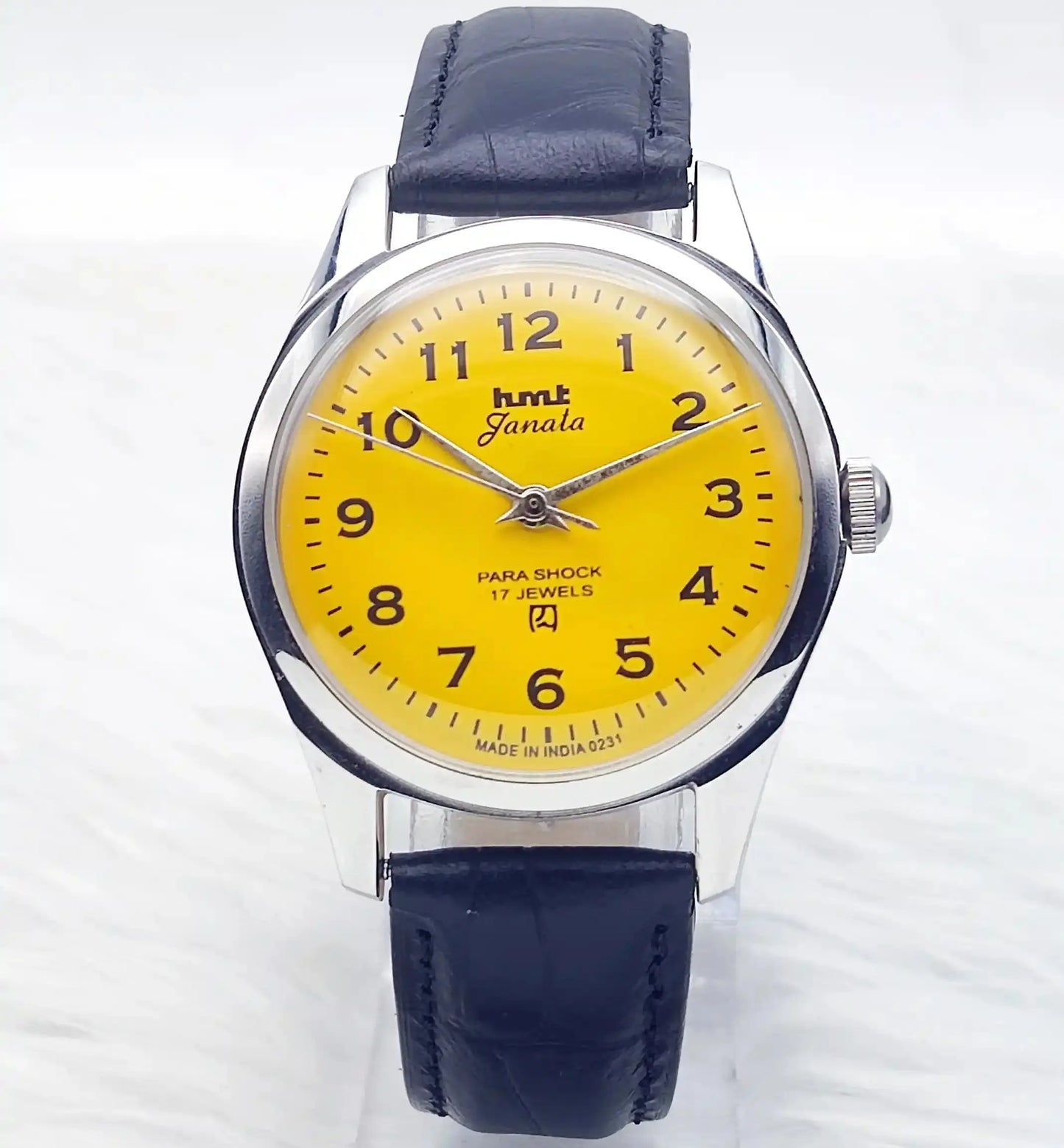 HMT Janata Yellow Handwinding Para Shock 17 Jewels