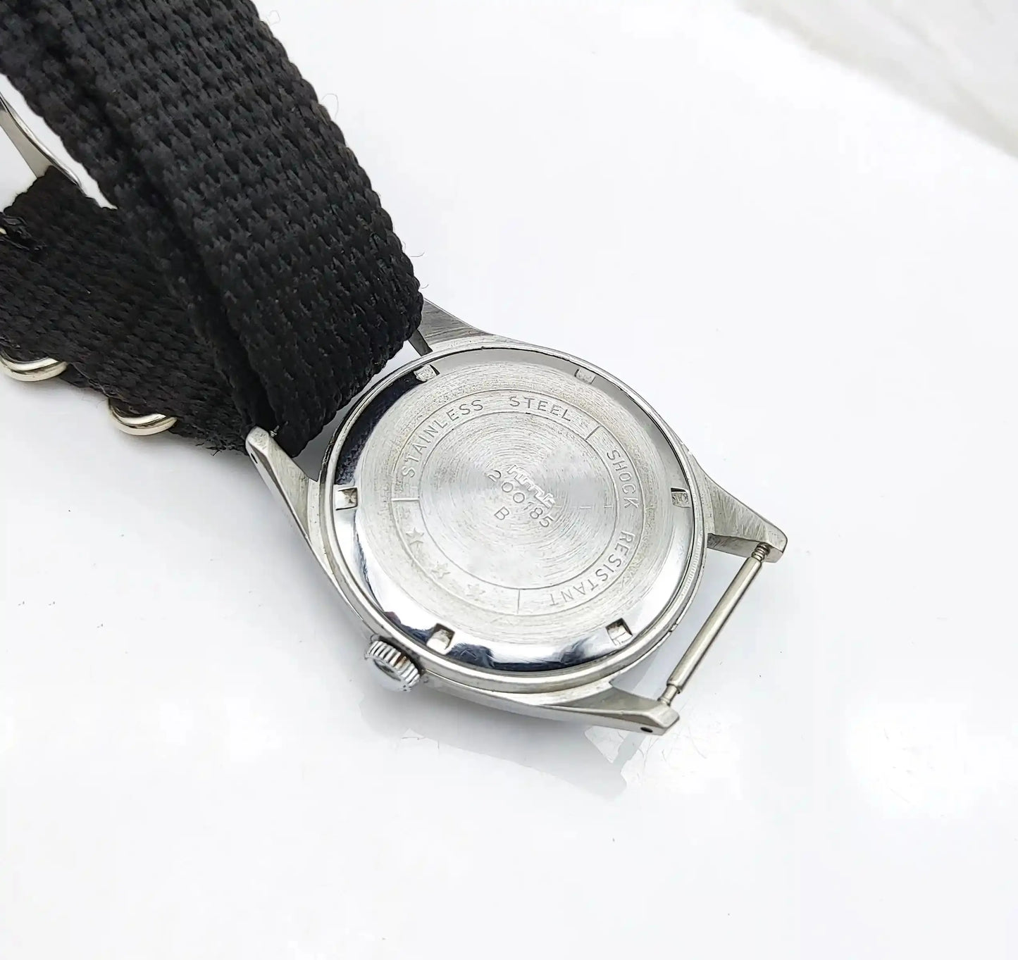 HMT Jubilee Handwinding Para Shock 17 Jewels Silver Dial Discover-Diamonds Physical