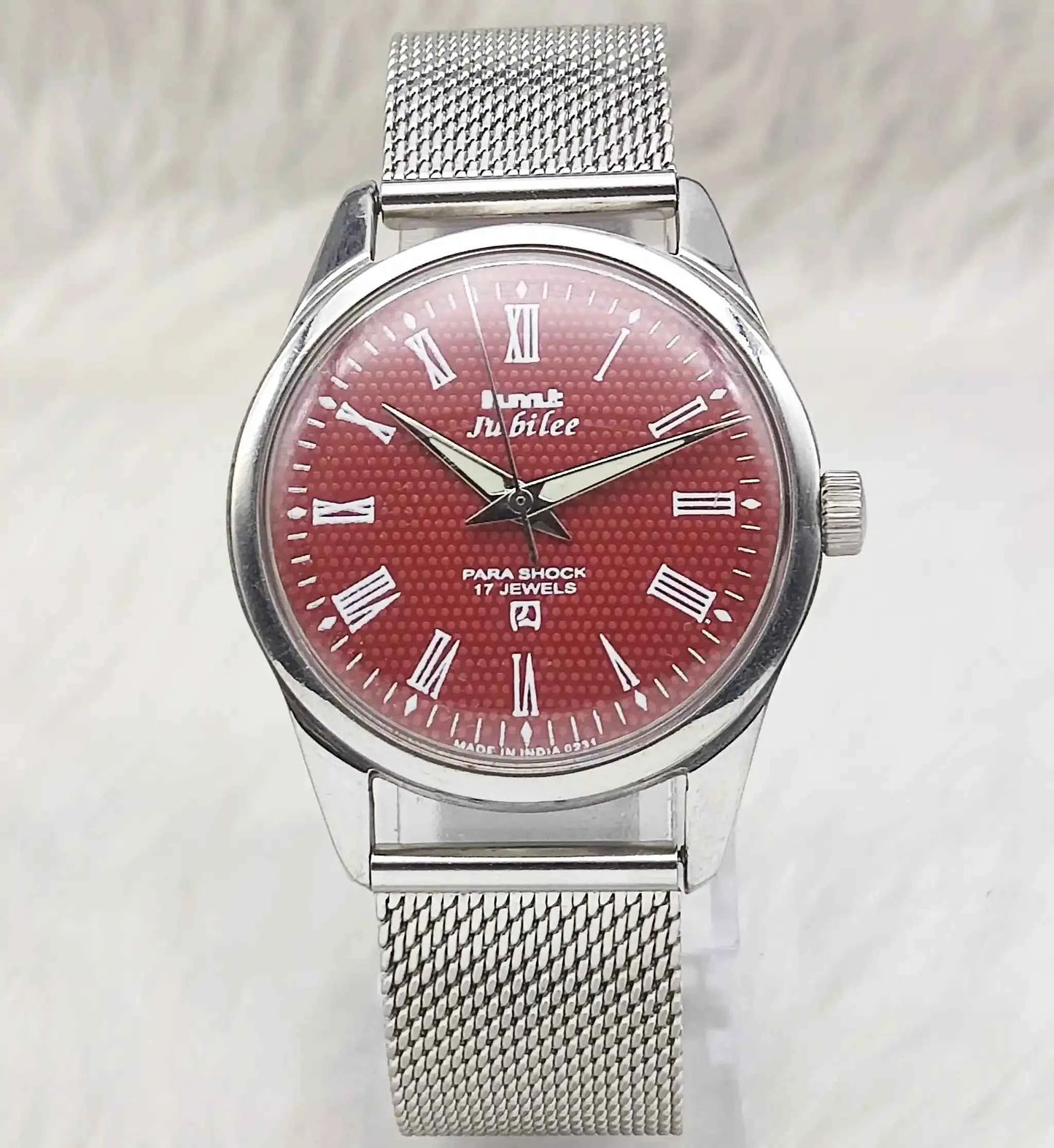 HMT Jubilee Marron Roman Dial 17 Jewels Para Shock Mechanical Handwinding 0231