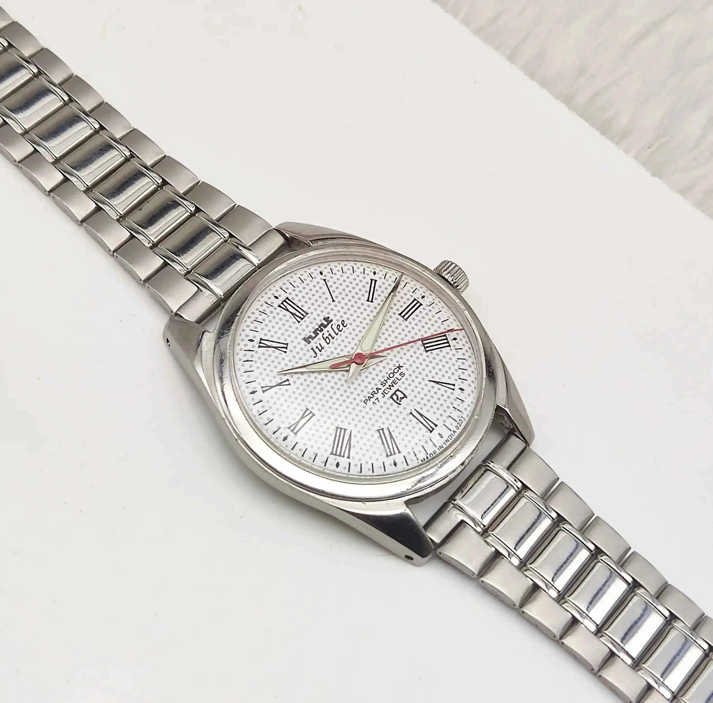 HMT Jubilee Para Shock 17 Jewels White Dial Roman Indices Handwinding Men's Watch