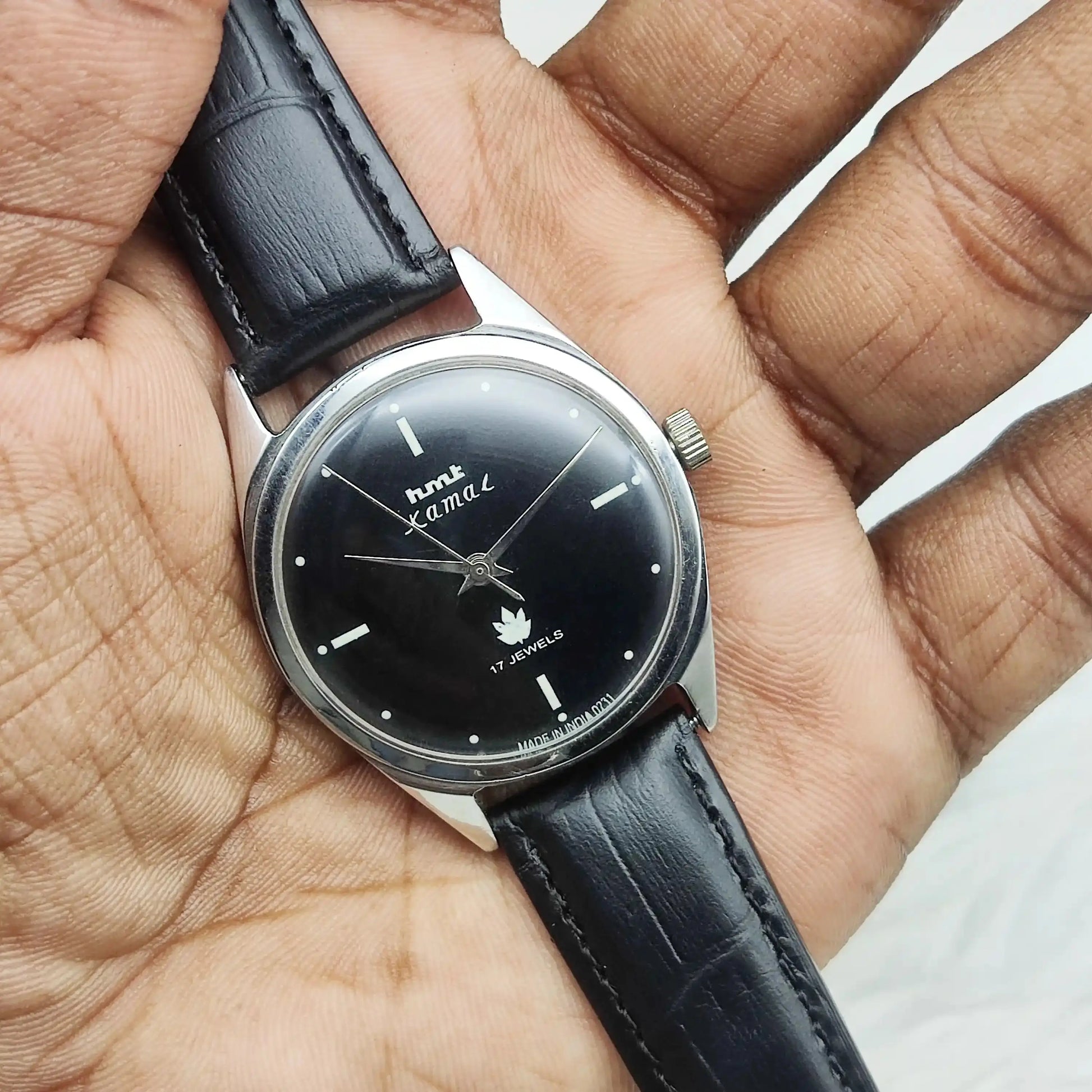 HMT Kamal Black Dial Para Shock 17 Jewels Mechanical Handwinding Men's Watch 0231