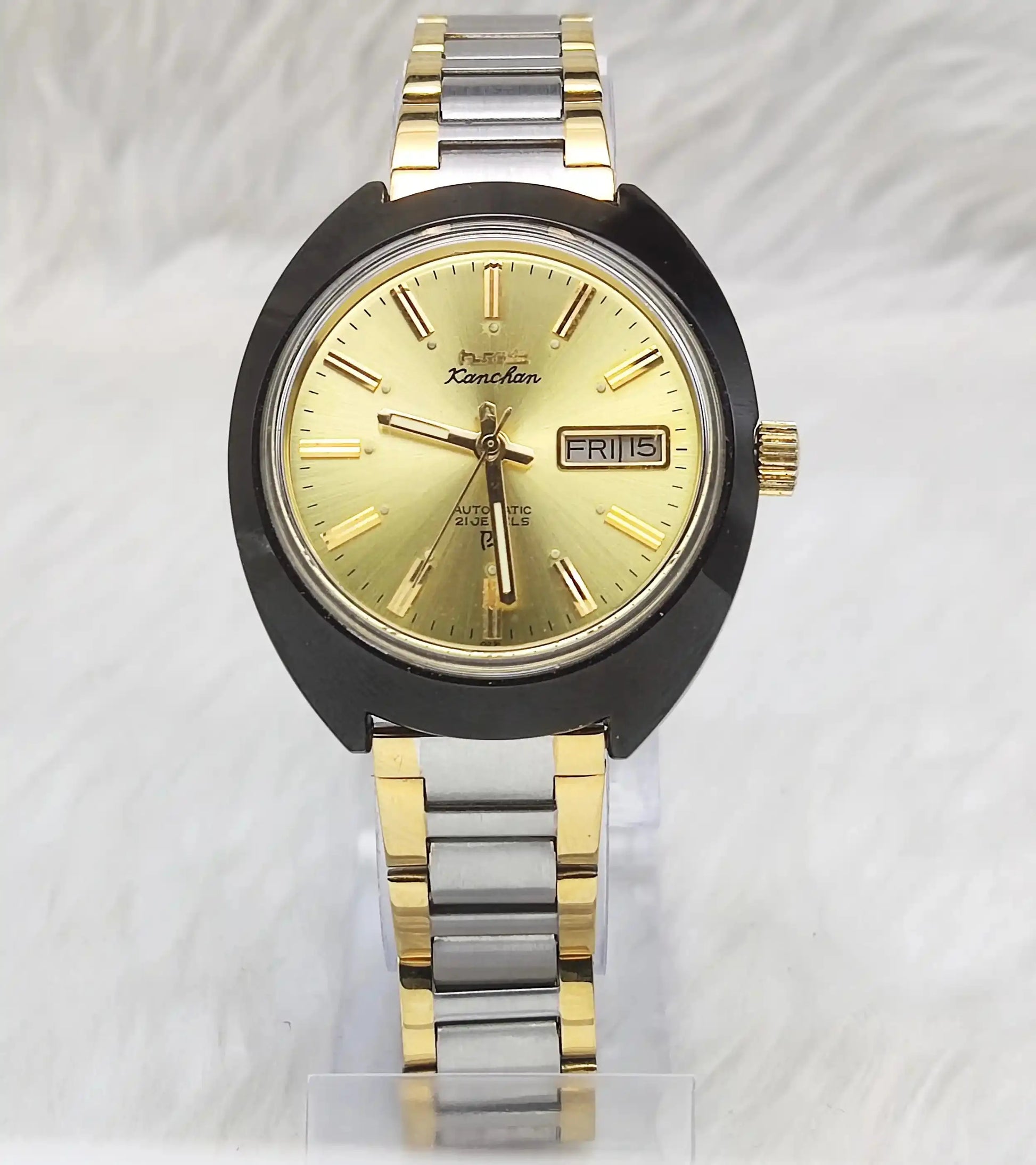 HMT Kanchan 21 Jewels Golden Dial Day Date Feature Automatic