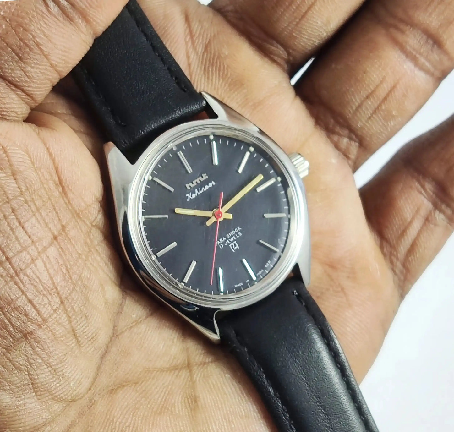 HMT Kohinoor 17 Jewels Black Dial Handwinding Discover-Diamonds Physical