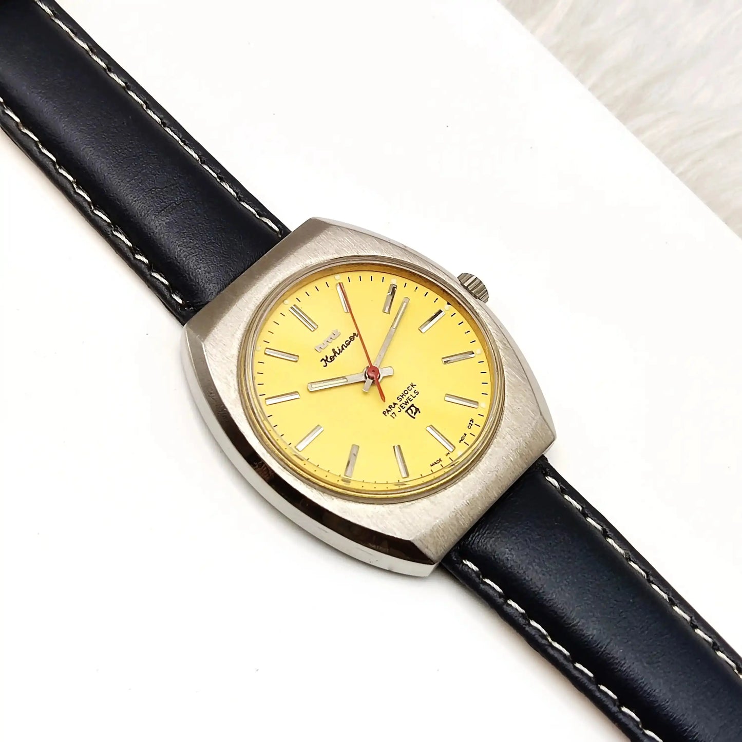 HMT Kohinoor 17 Jewels Stick Indices Handwinding Yellow Dial