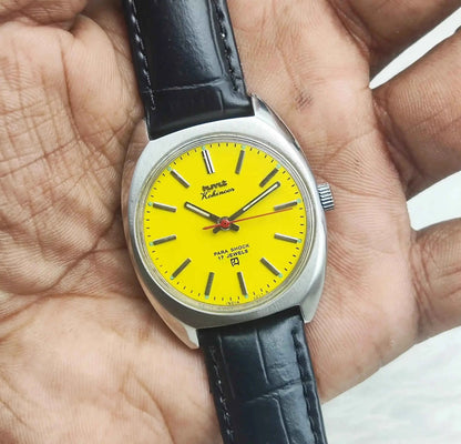 HMT Kohinoor 17 Jewels Stick Indices Yellow Dial Handwinding
