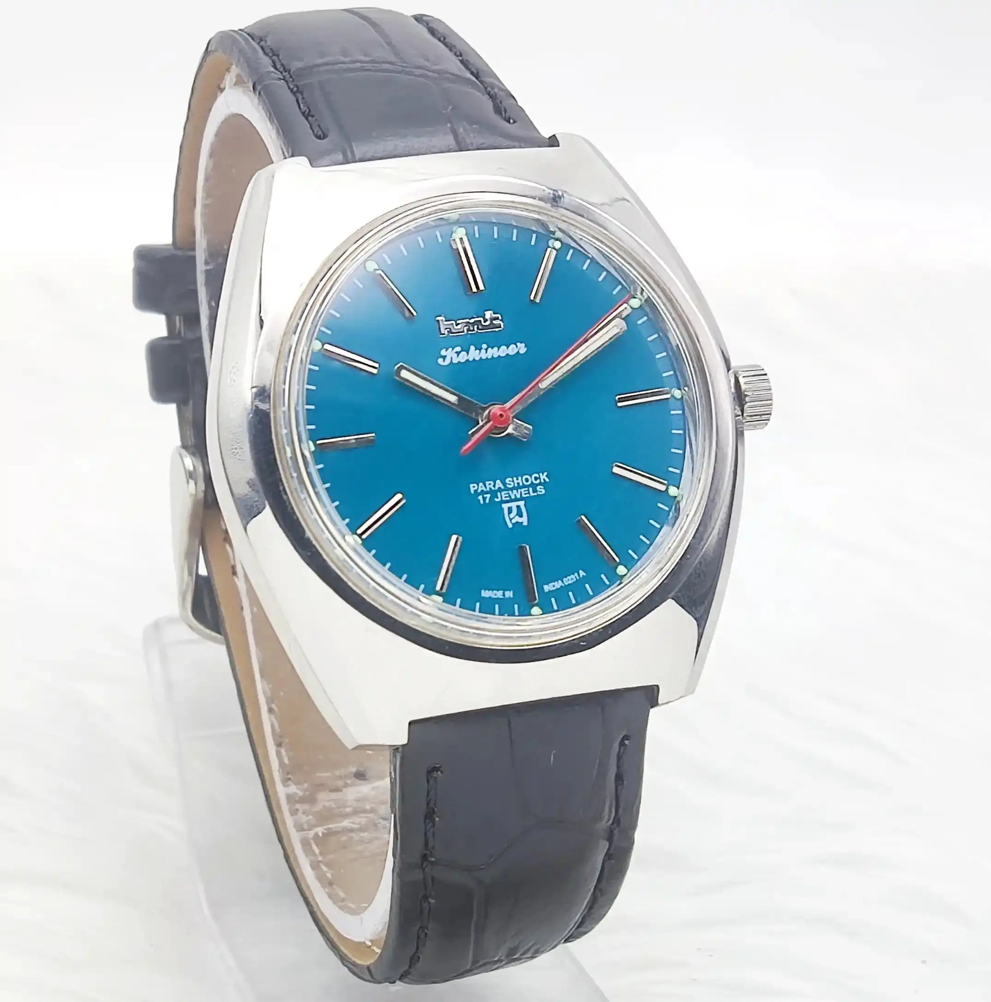 HMT Kohinoor Handwinding 17 Jewels Peacock Blue Dial - Discover-Diamonds