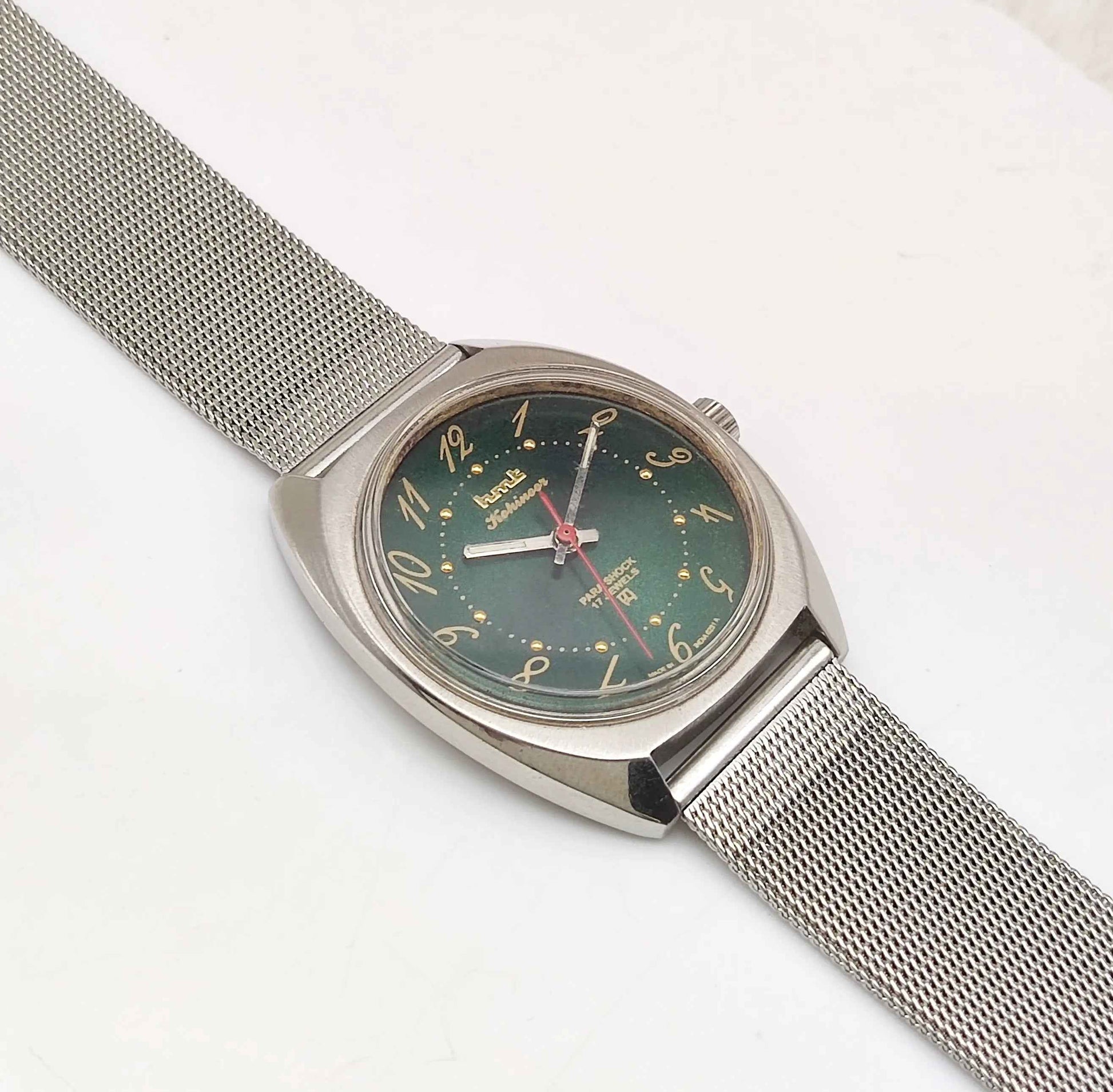 HMT Kohinoor Para Shock 17 Jewels Green Dial Handwinding English Numerals