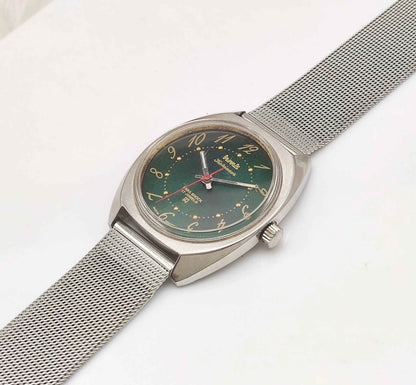 HMT Kohinoor Para Shock 17 Jewels Green Dial Handwinding English Numerals