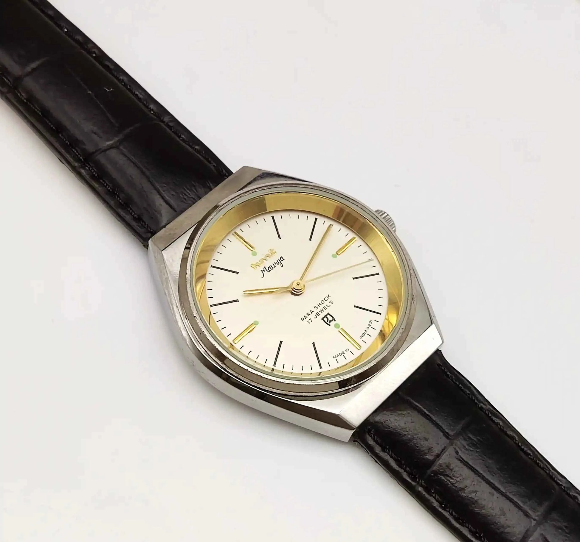 HMT Maurya Para Shock 17 Jewels Cream Color Dial Mechanical Handwinding 0231