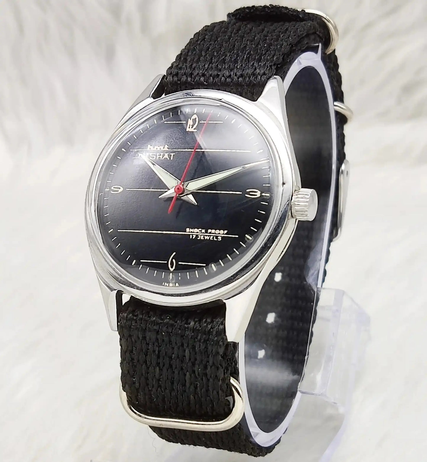 HMT Nishant English Numerals 17 Jewels Black Dial