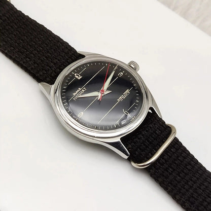 HMT Nishant English Numerals 17 Jewels Black Dial