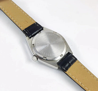 HMT Para Shock 17 Jewels Maroon Dial Handwinding Discover-Diamonds Physical