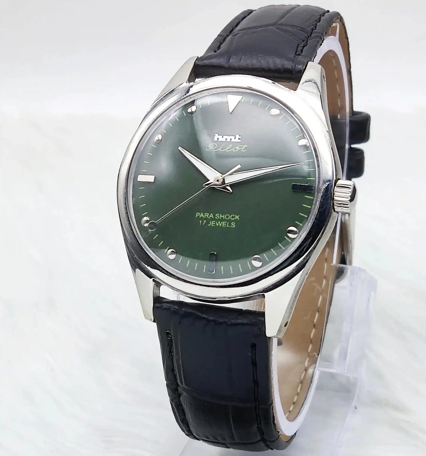 HMT Pilot 17 Jewels Handwinding Apple Green Dial Discover-Diamonds Physical