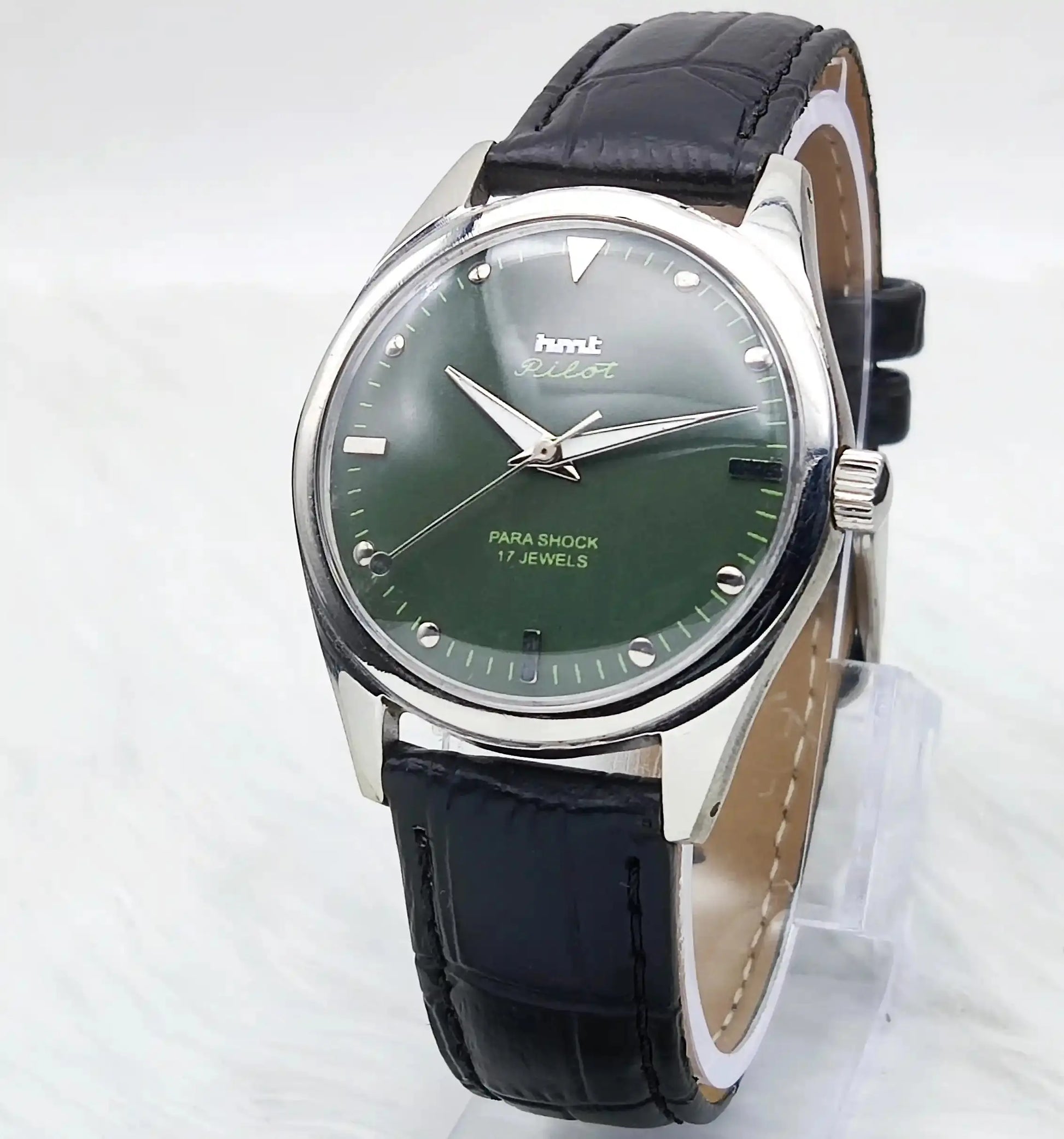HMT Pilot 17 Jewels Handwinding Apple Green Dial Discover-Diamonds Physical