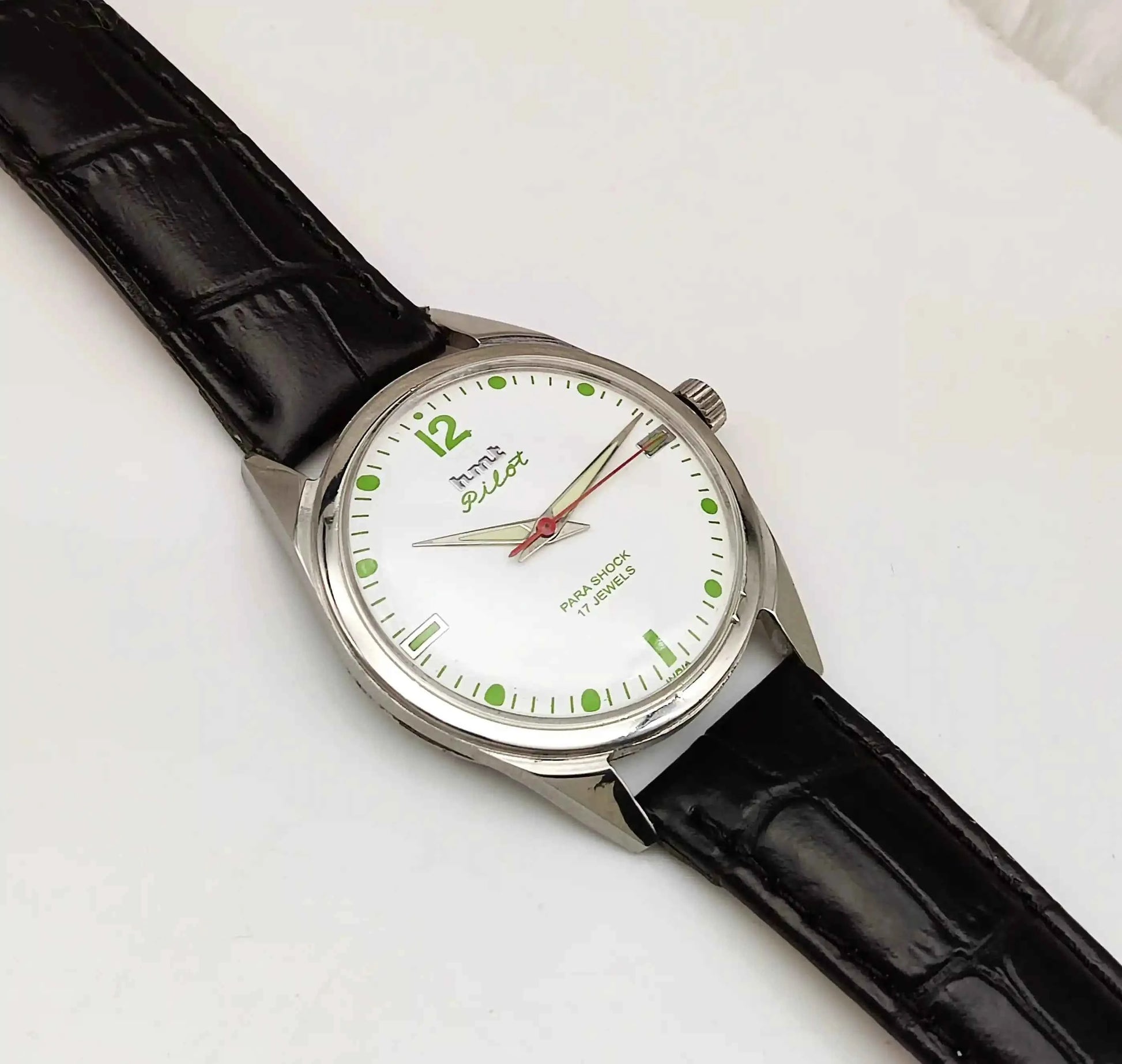 HMT Pilot 17 Jewels Stick-Dotted Indices White Dial Handwinding Watch