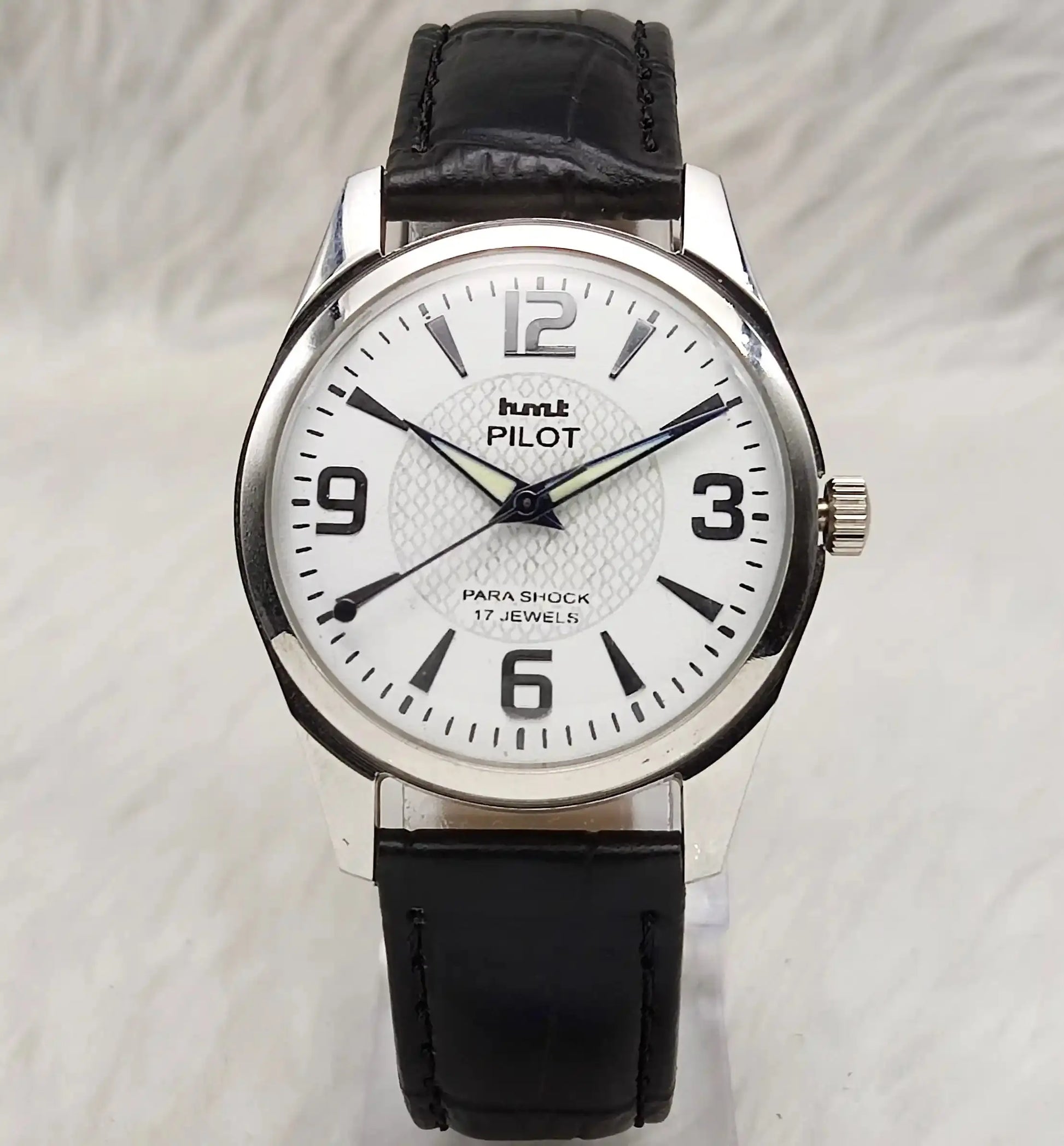 HMT Pilot 17 Jewels Stick-English Numerals Indices White Dial Handwinding