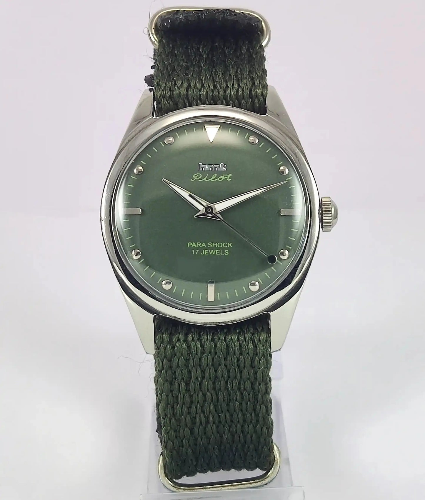HMT Pilot Apple Green Dial Para Shock 17 Jewels Handwinding Men's Watch Discover-Diamonds
