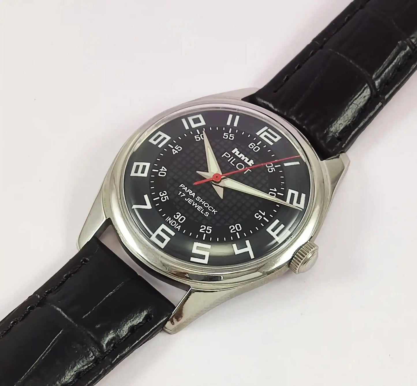 HMT Pilot Black Dial Para Shock 17 Jewels Handwinding Men's Watch Discover-Diamonds