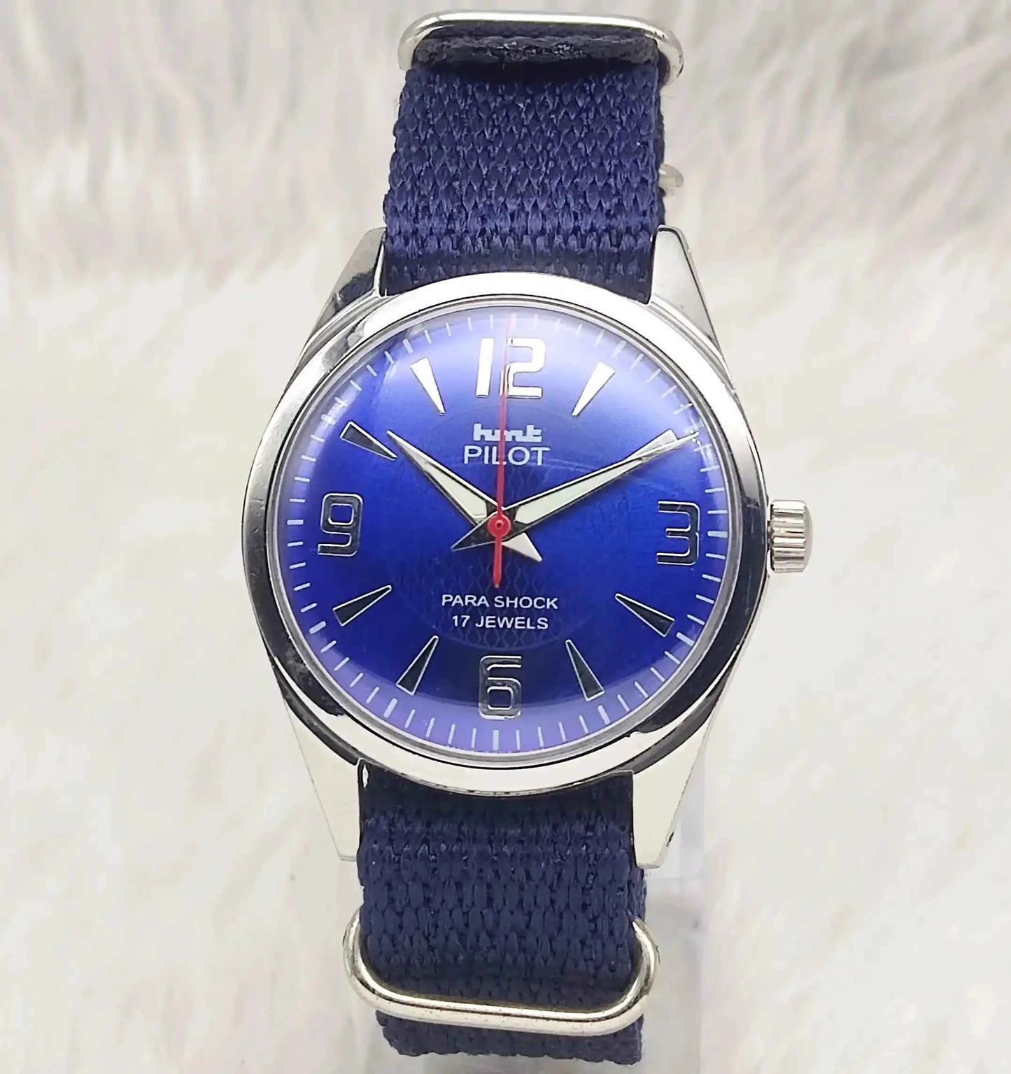HMT Pilot English Numerals Blue Dial Handwinding 17 Jewels Watch 0231