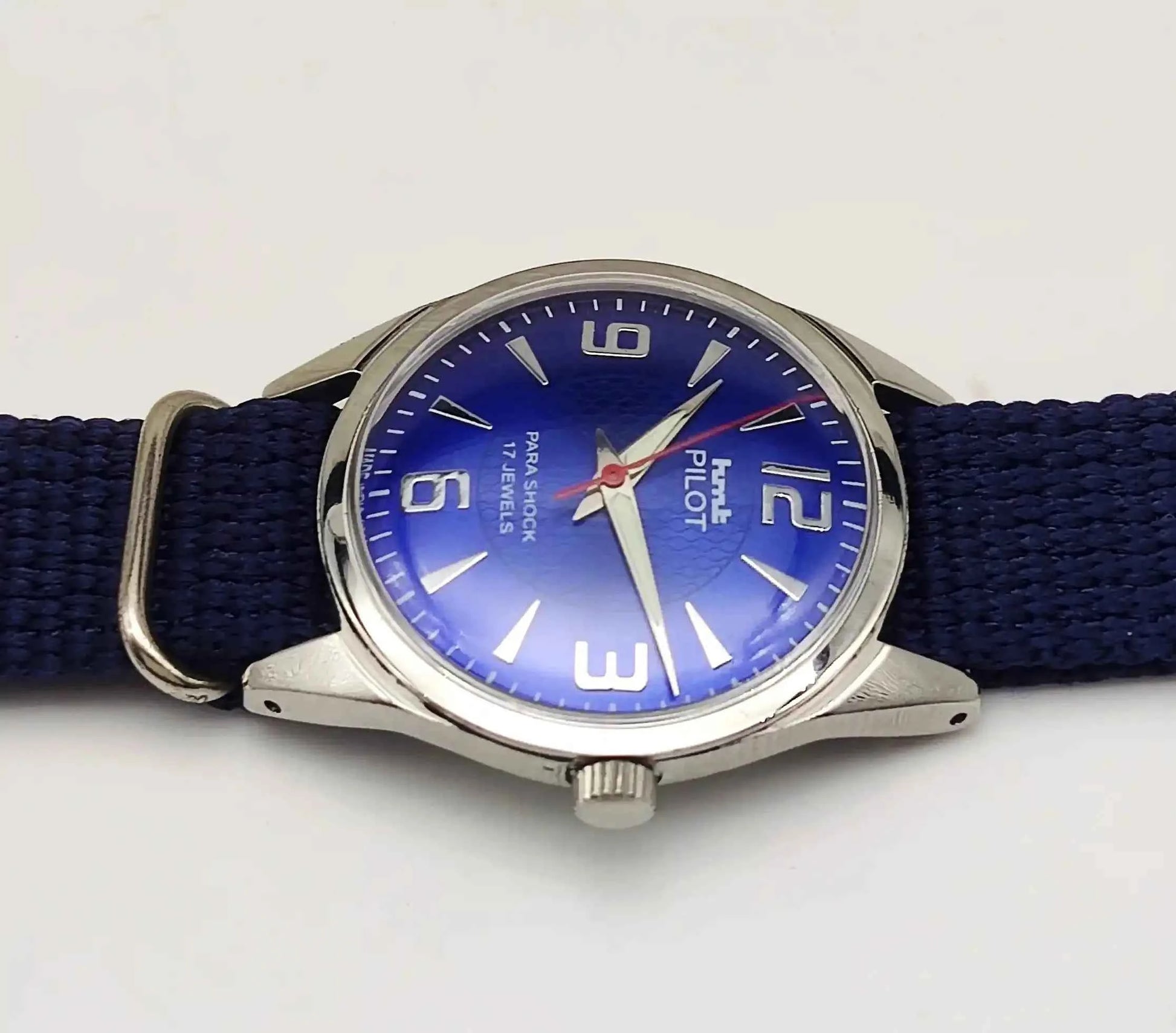 HMT Pilot English Numerals Blue Dial Handwinding 17 Jewels Watch 0231