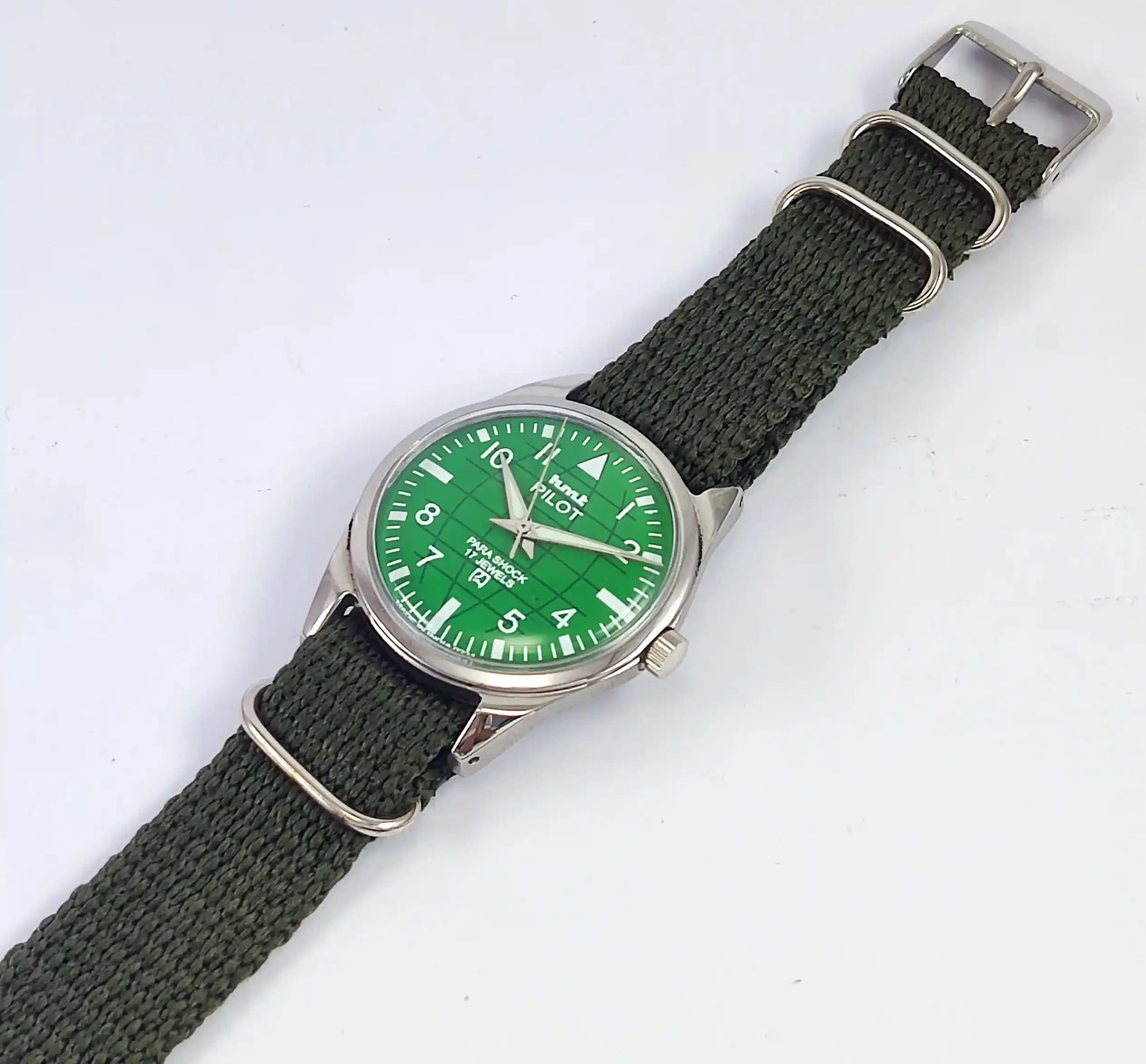 HMT Pilot Green Dial Para Shock 17 Jewels Dial Handwinding Discover-Diamonds Physical