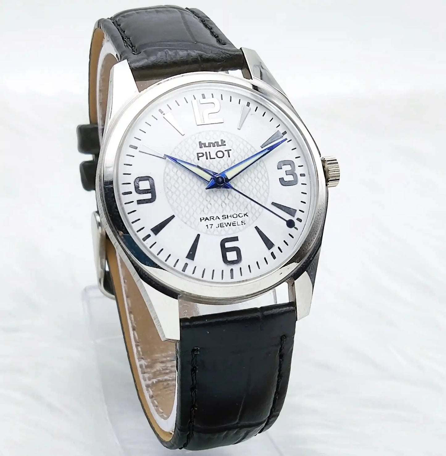 HMT Pilot Handwinding Movement 17 Jewels White Dial 0231 Discover-Diamonds Physical