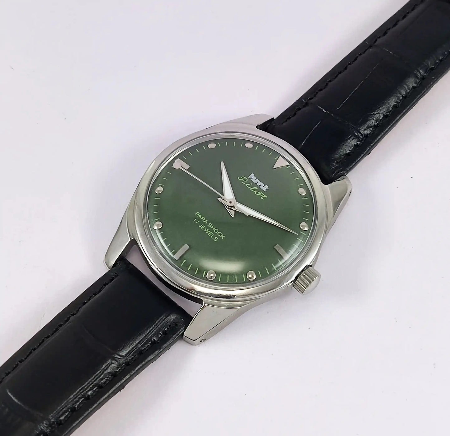 HMT Pilot Para Shock 17 Jewels Apple Green Dial Handwinding Men's Watch Discover-Diamonds