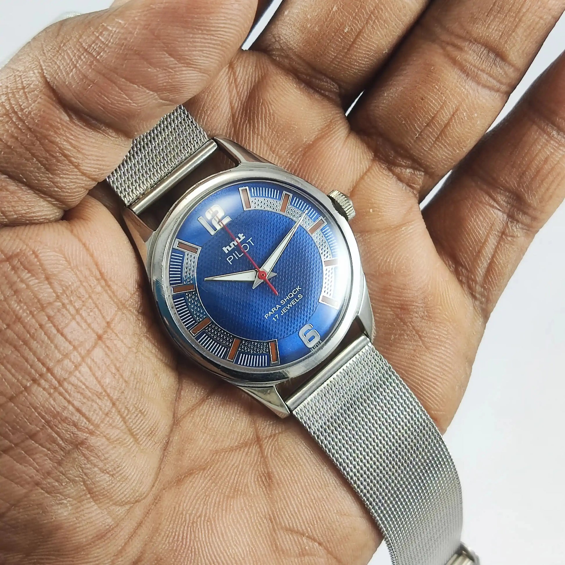 HMT Pilot Para Shock 17 Jewels Blue Dial Handwinding Discover-Diamonds Physical