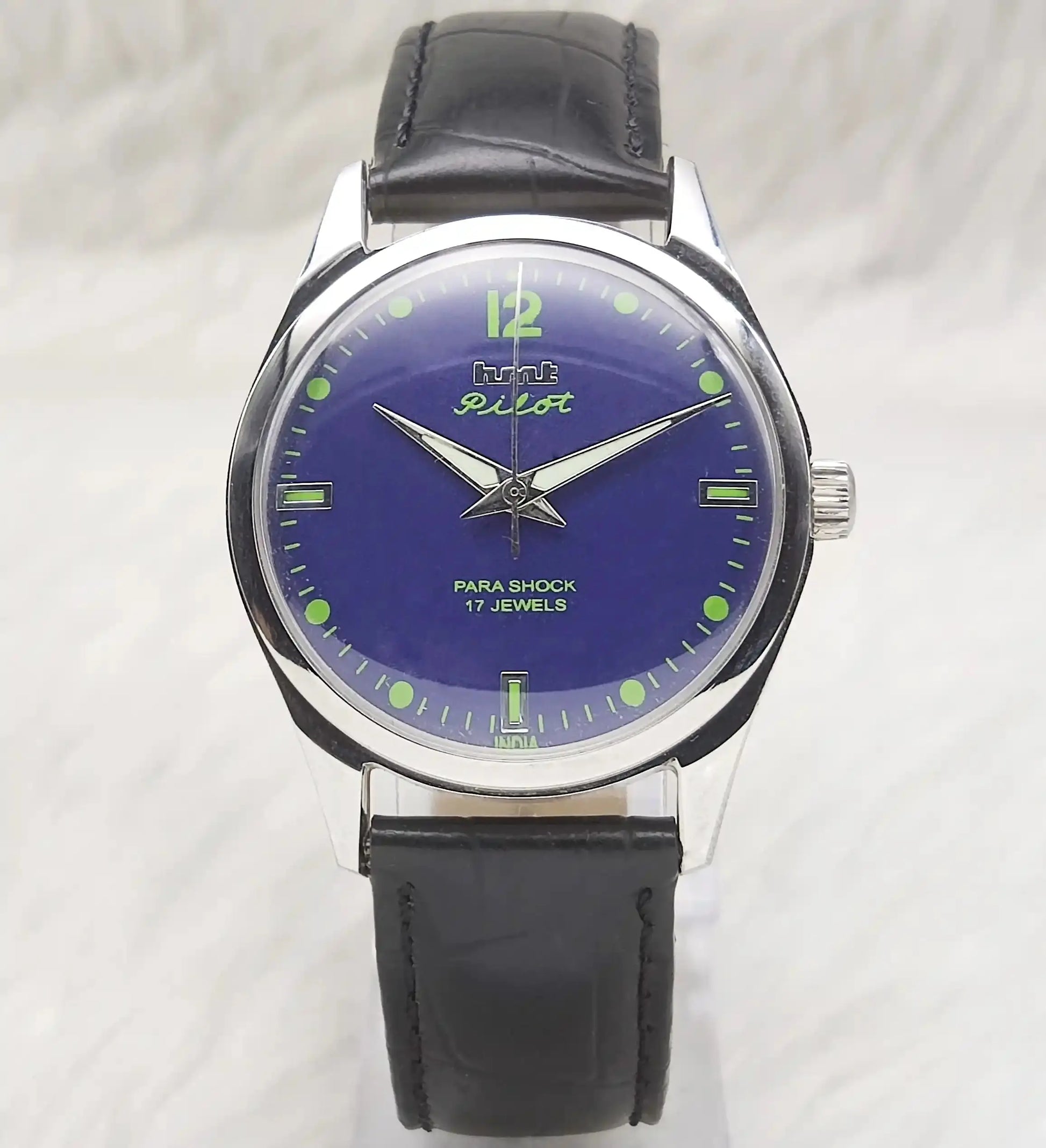 HMT Pilot Para Shock 17 Jewels Blue Dial Stick-Dotted Indices Transparent Back Handwinding