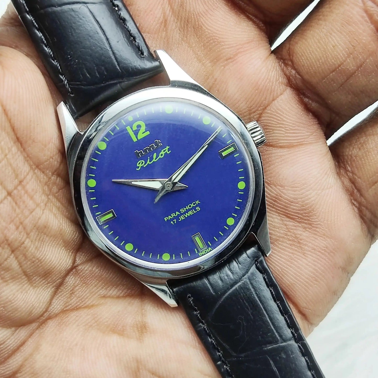 HMT Pilot Para Shock 17 Jewels Blue Dial Stick-Dotted Indices Transparent Back Handwinding