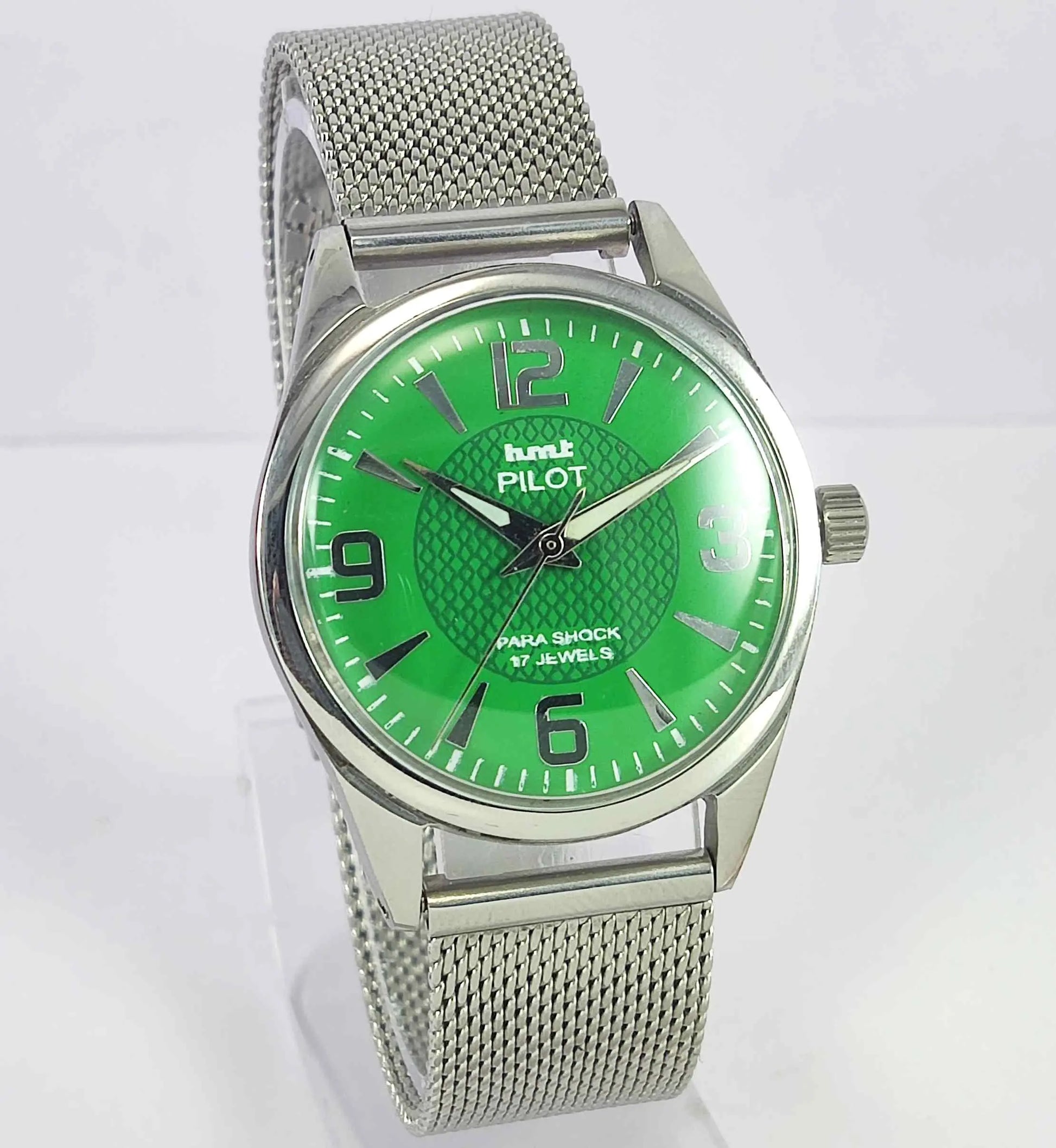 HMT Pilot Para Shock 17 Jewels Green Dial Mechanical Hand winding Men's Wrist Watch Discover-Diamonds