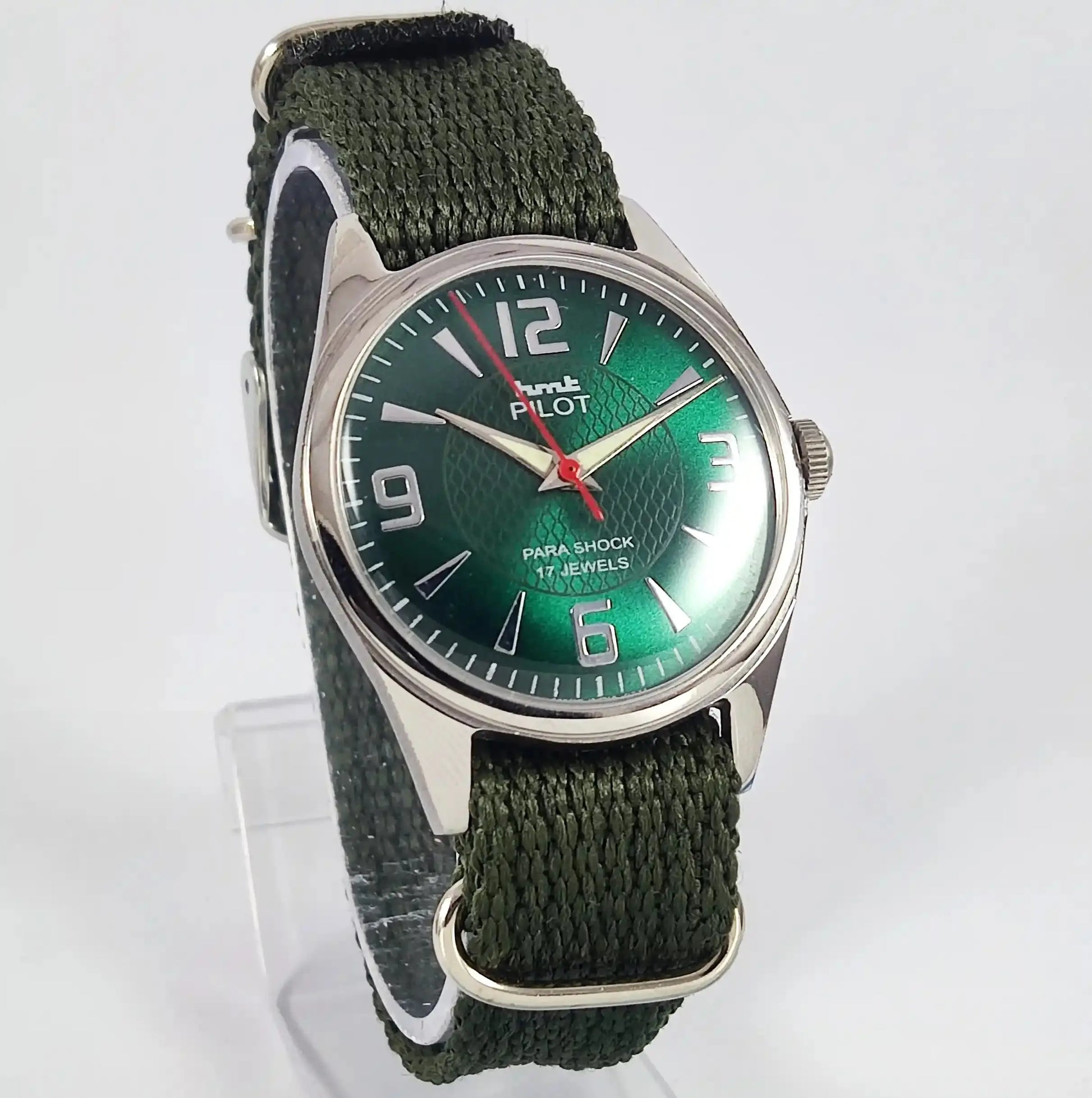 HMT Pilot Para Shock 17 Jewels Green Dial Mechanical Handwinding 0231 Discover-Diamonds Physical