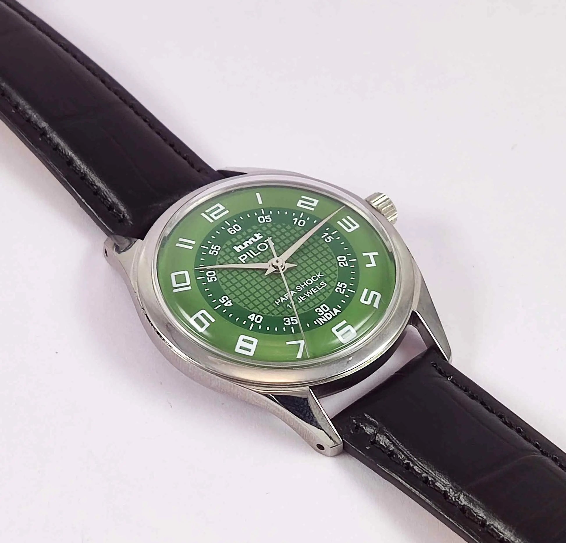 HMT Pilot Para Shock 17 Jewels Green Dial Mechanical Handwinding Men's Watch 0231 Discover-Diamonds