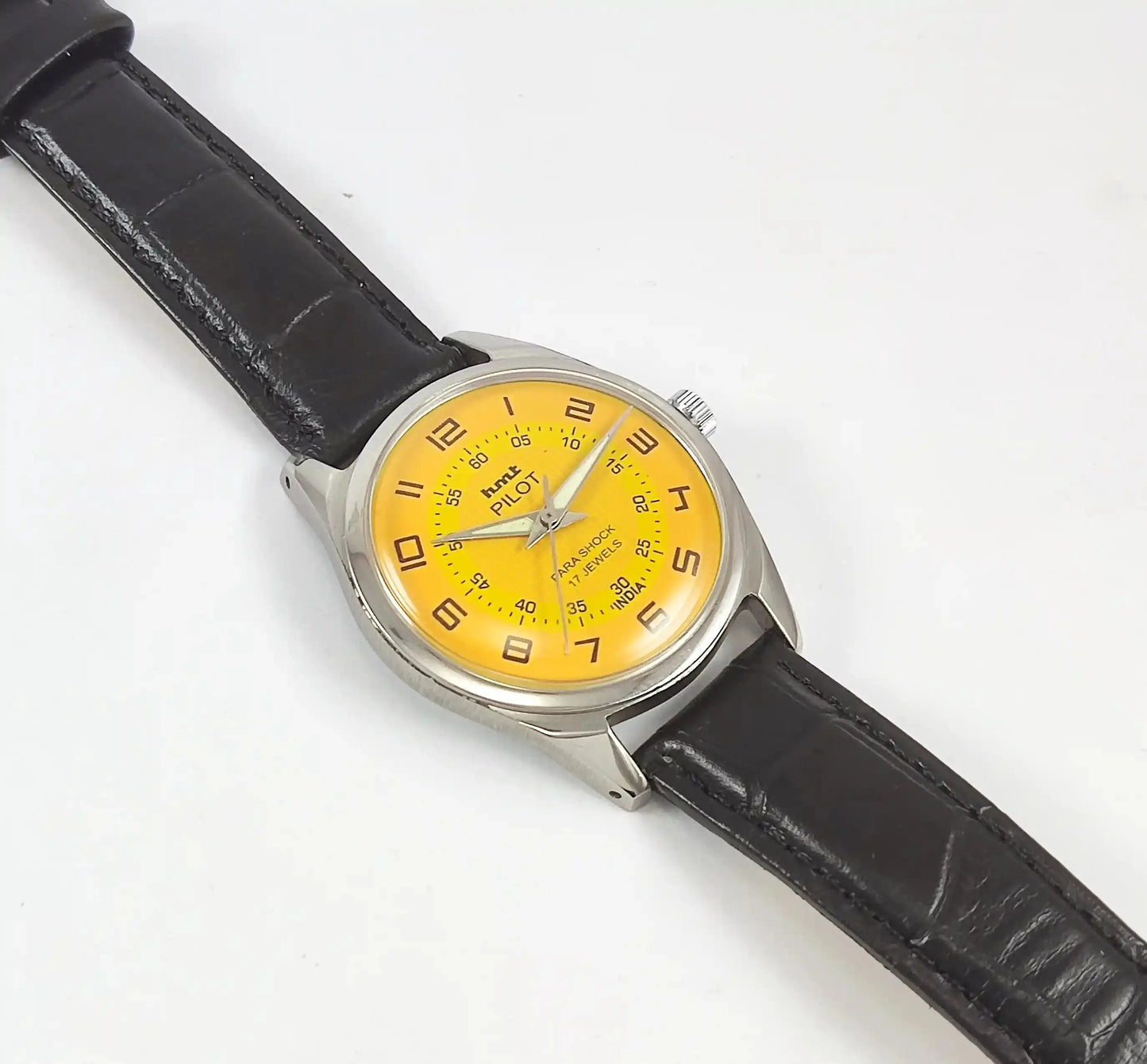 HMT Pilot Para Shock 17 Jewels Sun Yellow Dial Handwinding Discover-Diamonds Physical