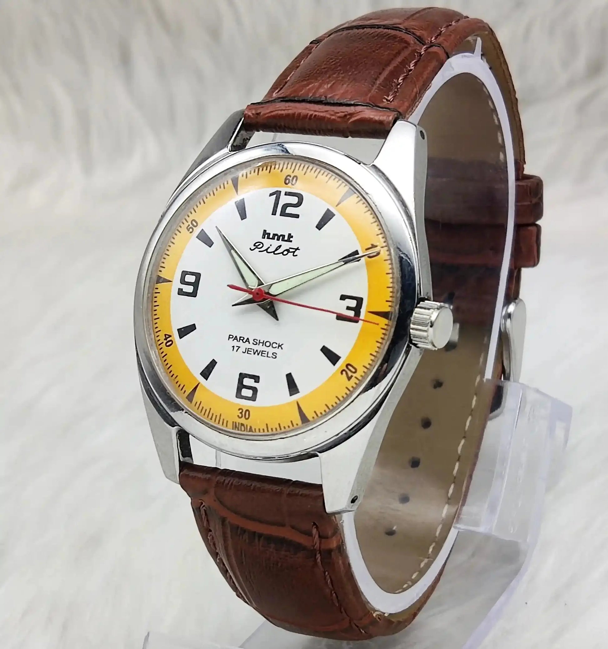 HMT Pilot Para Shock 17 Jewels White Dial Handwinding Men's Watch