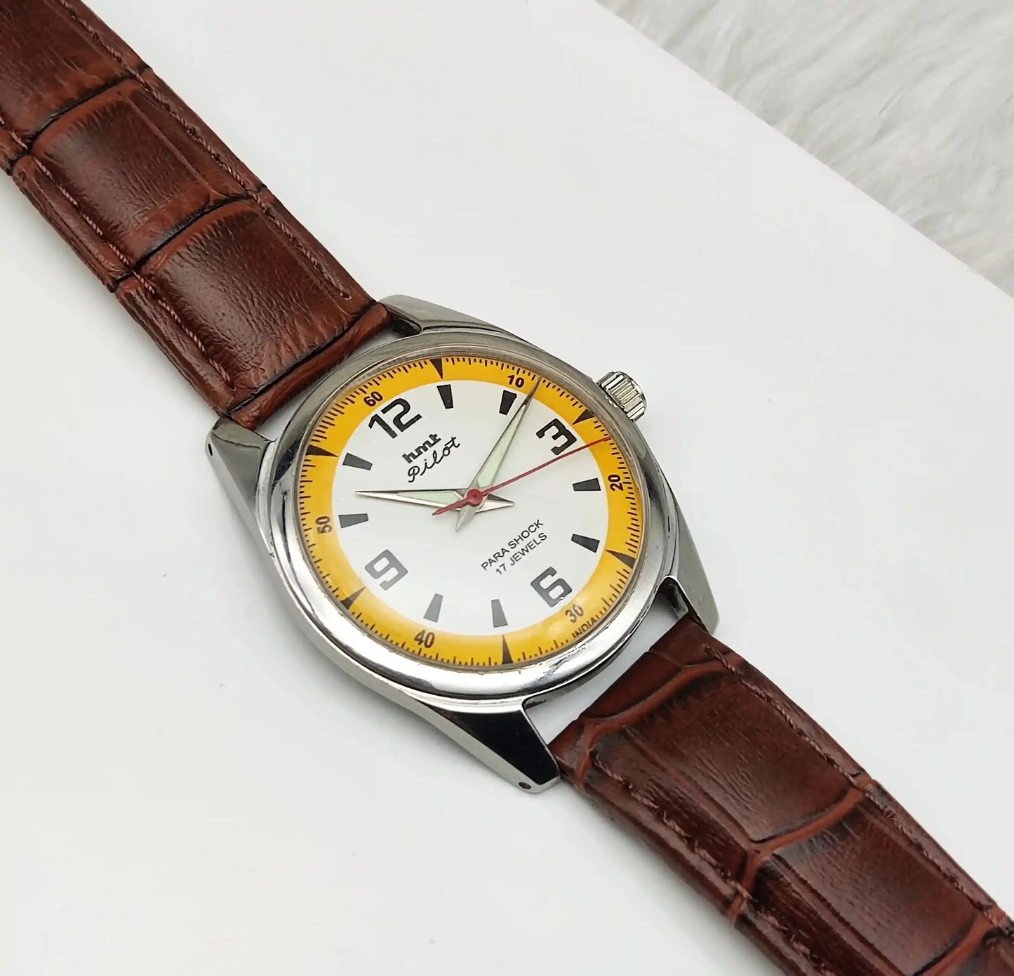 HMT Pilot Para Shock 17 Jewels White Dial Handwinding Men's Watch