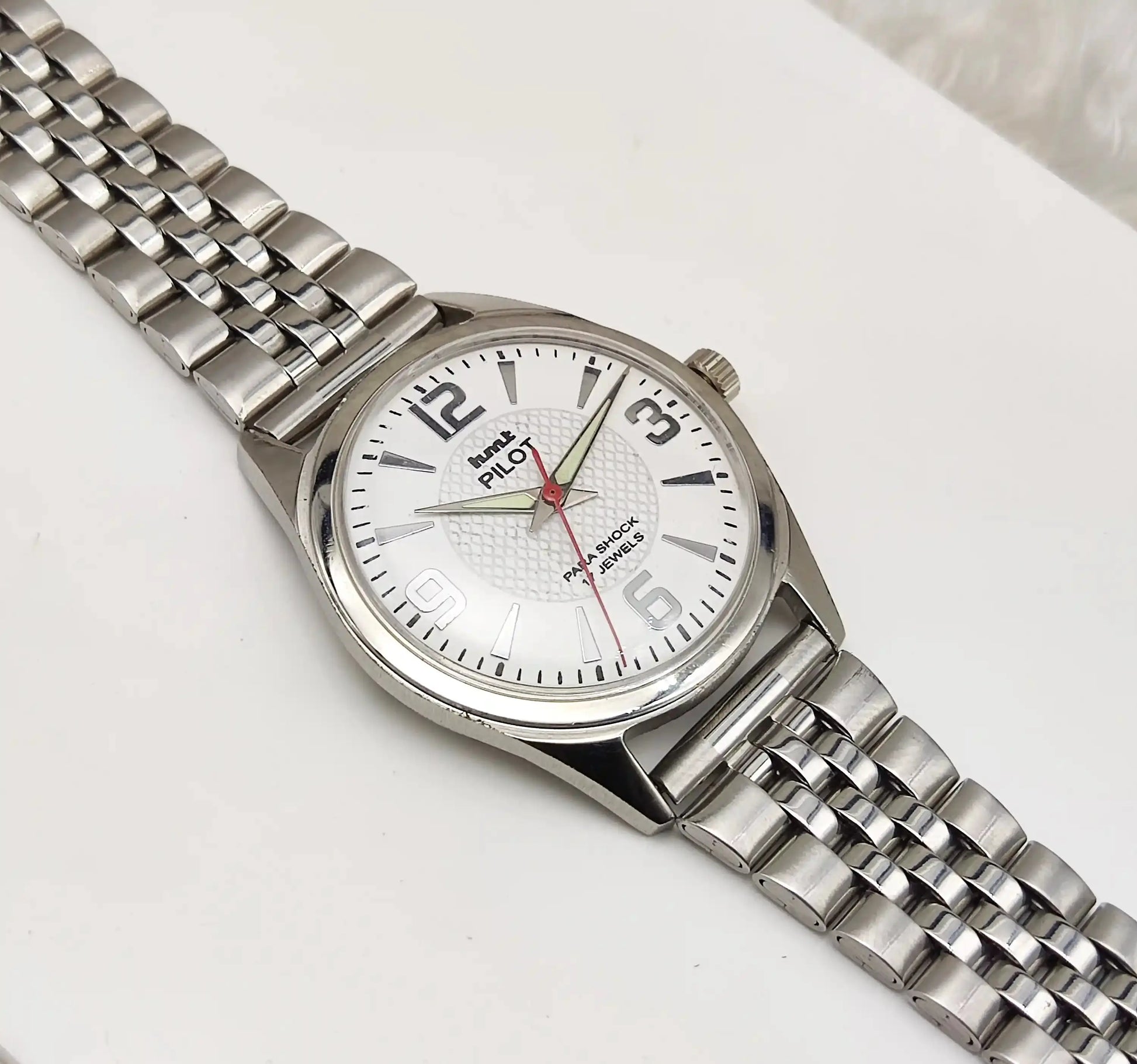 HMT Pilot Stick-English Numerals 17 Jewels Watch