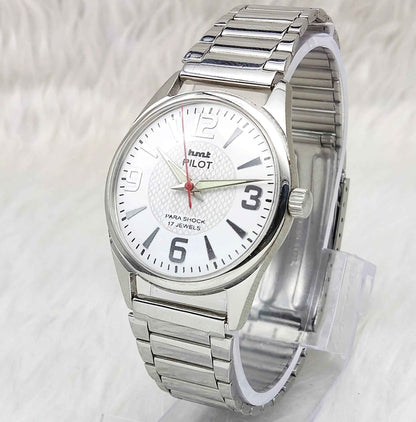 HMT Pilot White Dial English Numerals 17 Jewels Handwinding