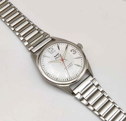 HMT Pilot White Dial English Numerals 17 Jewels Handwinding