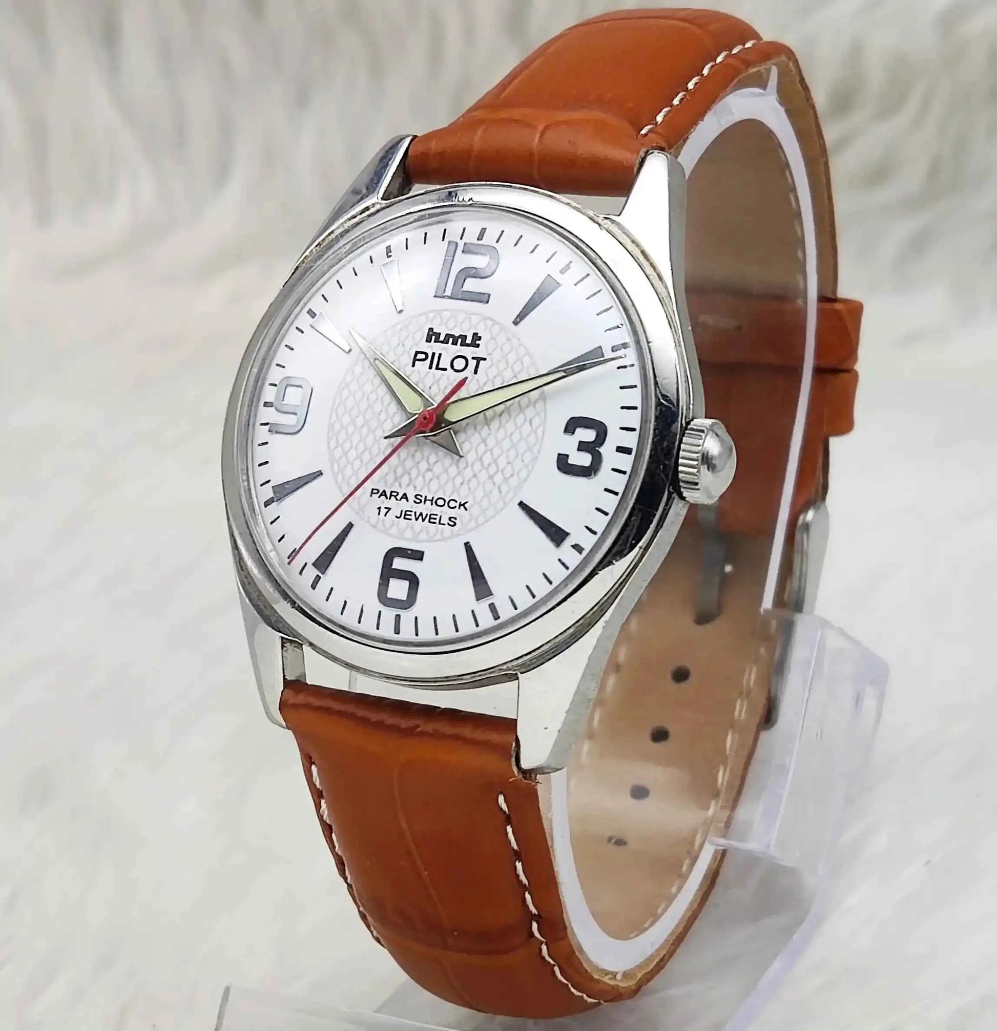 HMT Pilot White English Numerals Dial 17 Jewels Mechanical Handwinding 0231