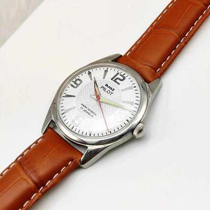 HMT Pilot White English Numerals Dial 17 Jewels Mechanical Handwinding 0231